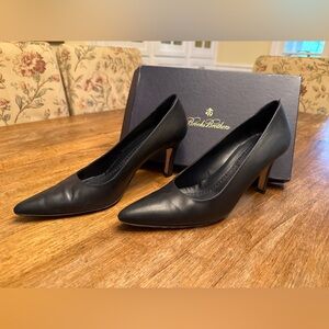 Brooks Brothers Navy Leather Heels | Made in Italy | Size 9